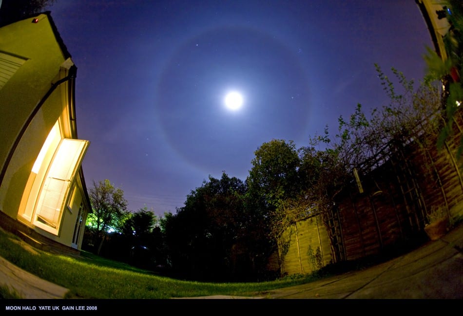 Ay'ın Etrafındaki Dev Çember: Ay Halesi